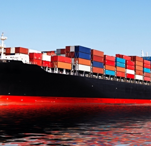 Китай обещает решить проблему дефицита контейнеров